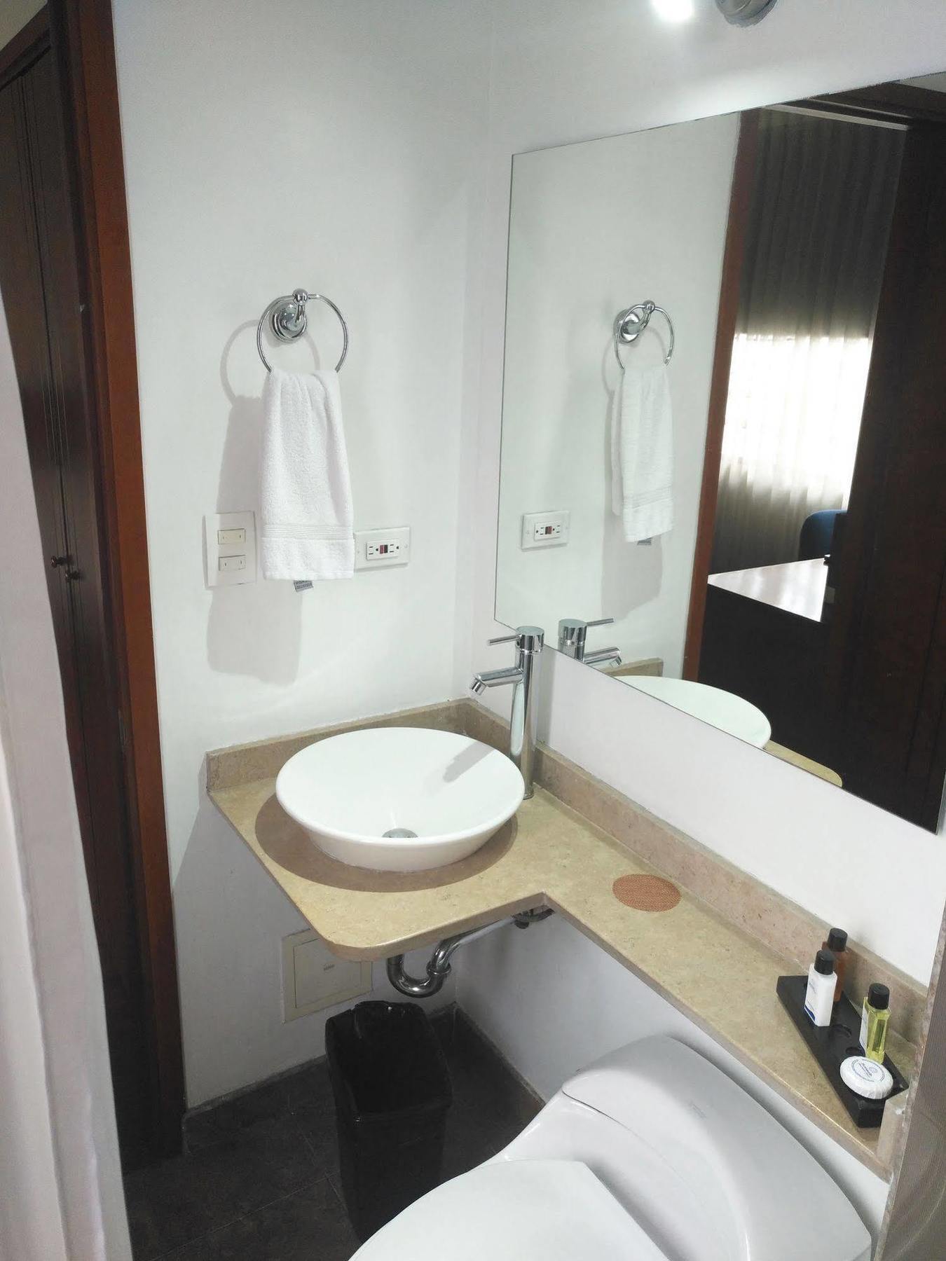 Teusaquillo Boutique Hotel 보고타 외부 사진